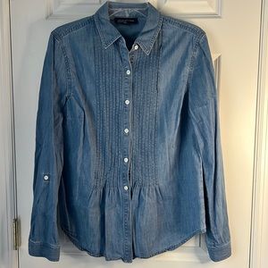 Jones New York ladies denim shirt - size M